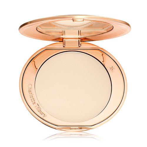 Charlotte Tilbury Airbrush Flawless Finish Powder Refillable 8g - 3 Tan - LookincredibleCharlotte Tilbury5056446607858