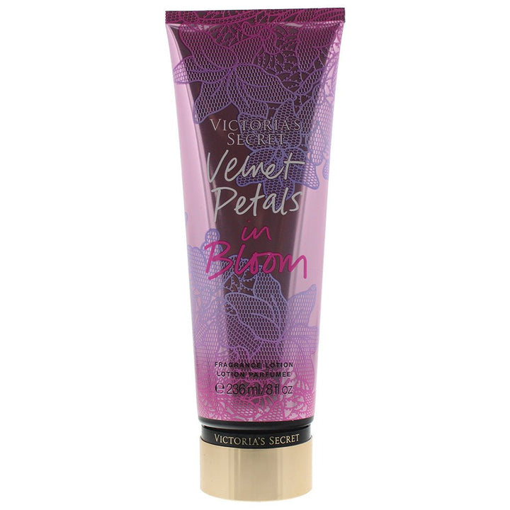 Victoria's Secret Velvet Petals In Bloom Body Lotion 236ml - LookincredibleVictoria's Secret667550749928